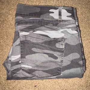 Democracy Gray Camouflage Pants